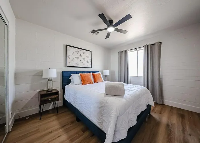 #1 Renovated Midtown Gem Quiet Budget Friendly Apartment