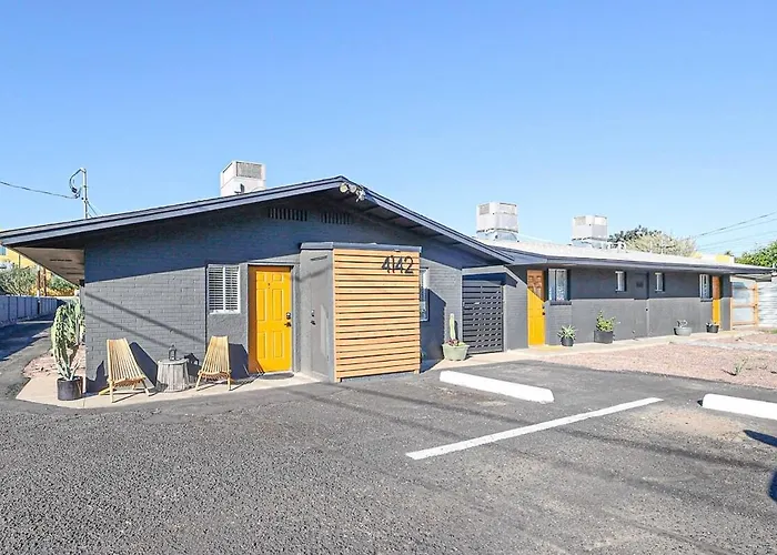 #1 Renovated Midtown Gem Quiet Budget Friendly * Phoenix